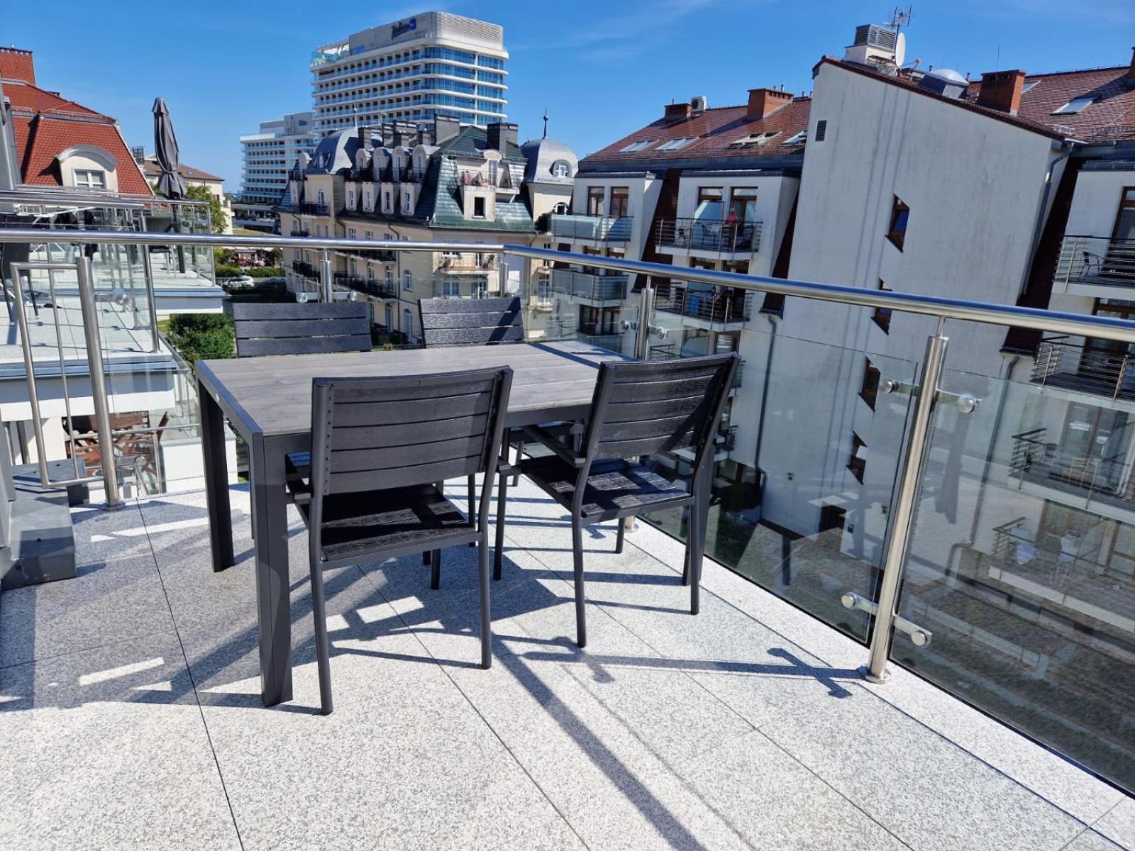 Apartamenty Na Wyspie - Stella Baltic - Parking Świnoujście Екстериор снимка
